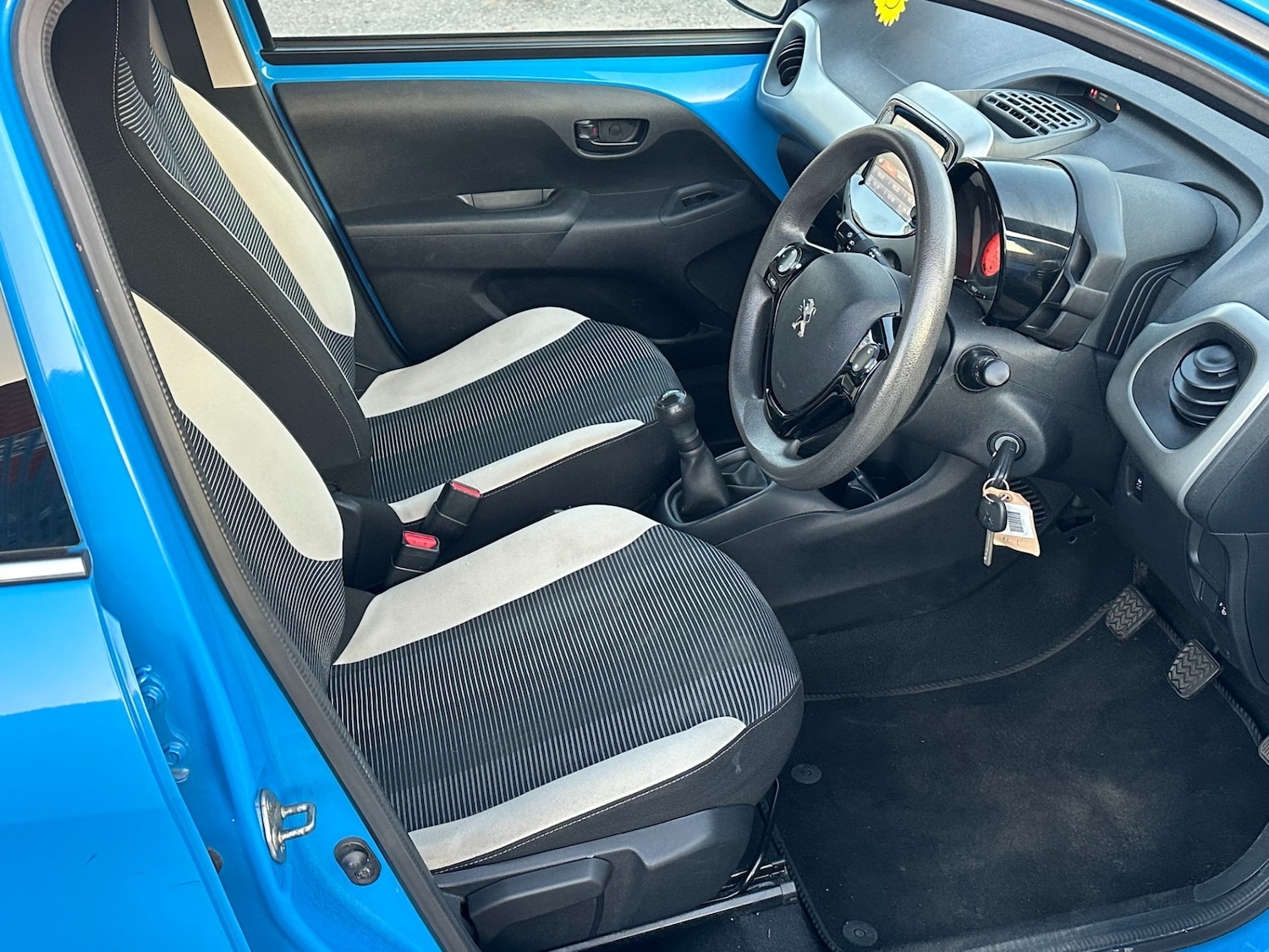 Used Peugeot 108 2015 for sale - 77072975: Photo 10