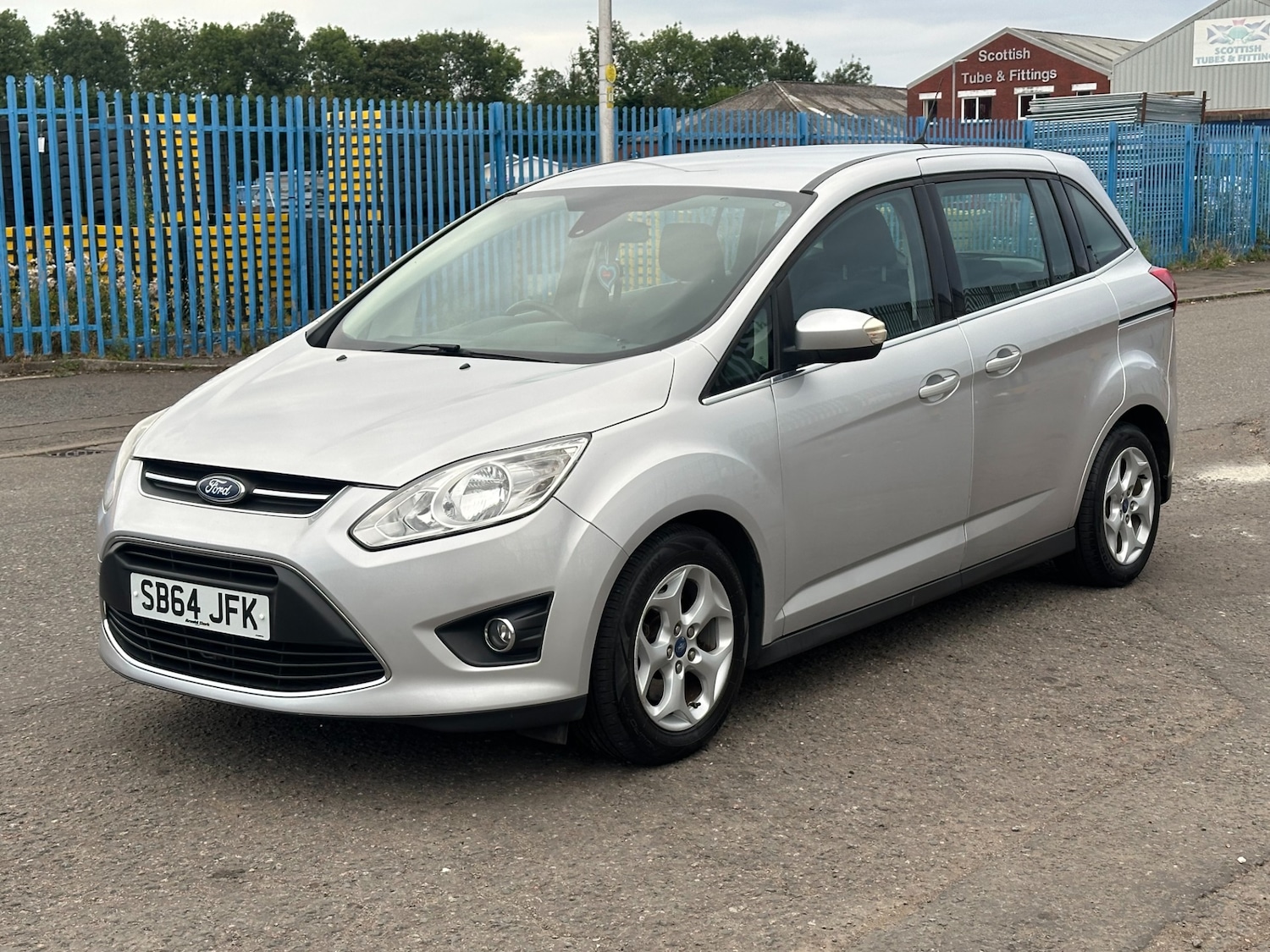 Used Ford Grand C-Max 2014 for sale - 77059185: Photo 5