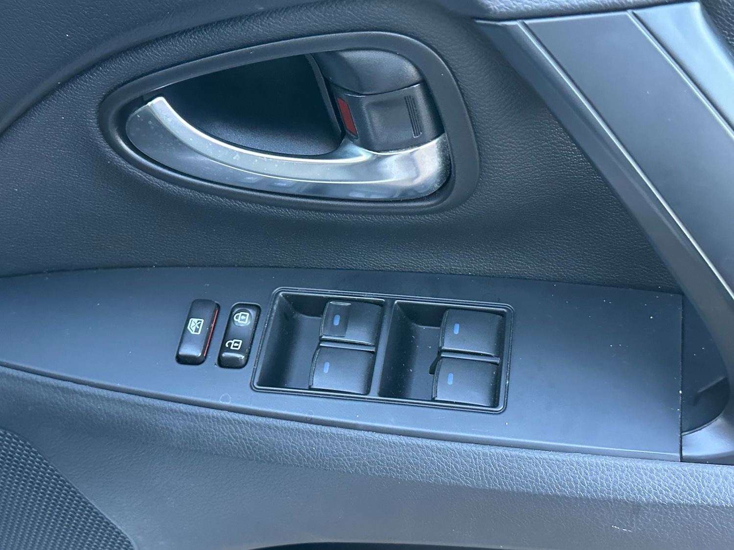 Used Toyota Avensis 2016 for sale - 77071745: Photo 20