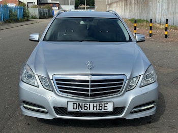 Used Mercedes-Benz E-Class 2011 for sale - 75457429: Photo