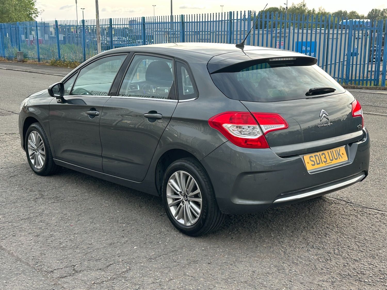 Vehicle 6