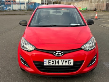Used Hyundai i20 2014 for sale - 78762106: Photo