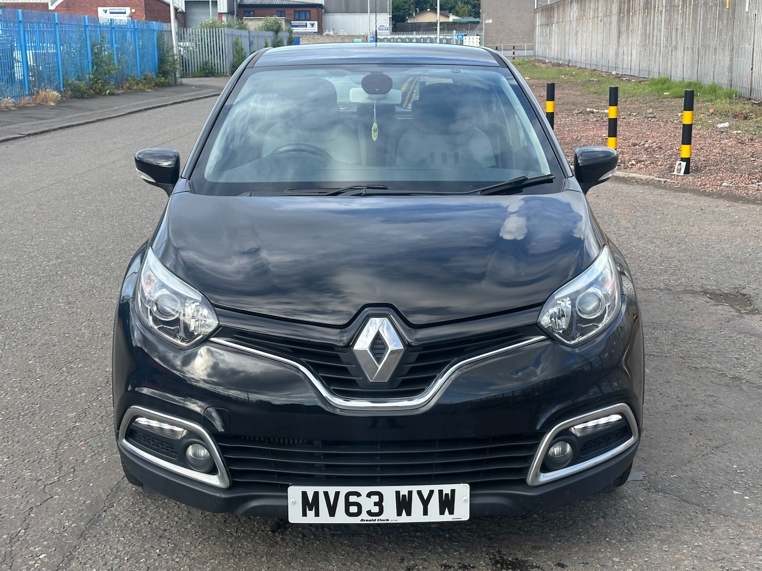 Used Renault Captur 2013 for sale - 77072824: Photo 2
