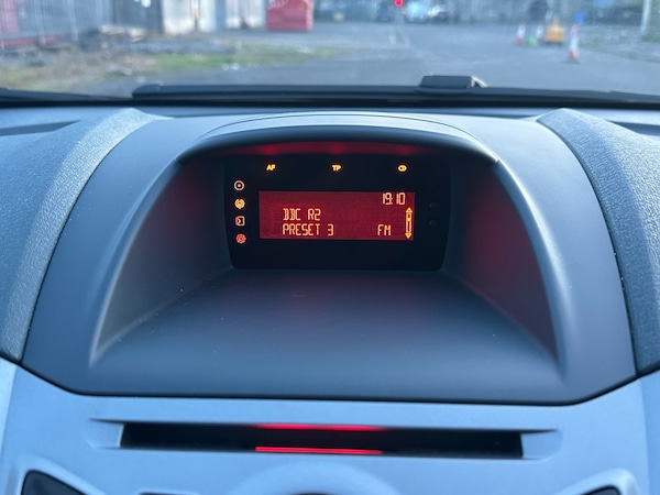 Used Ford Fiesta 2009 for sale - 76177477: Photo 16