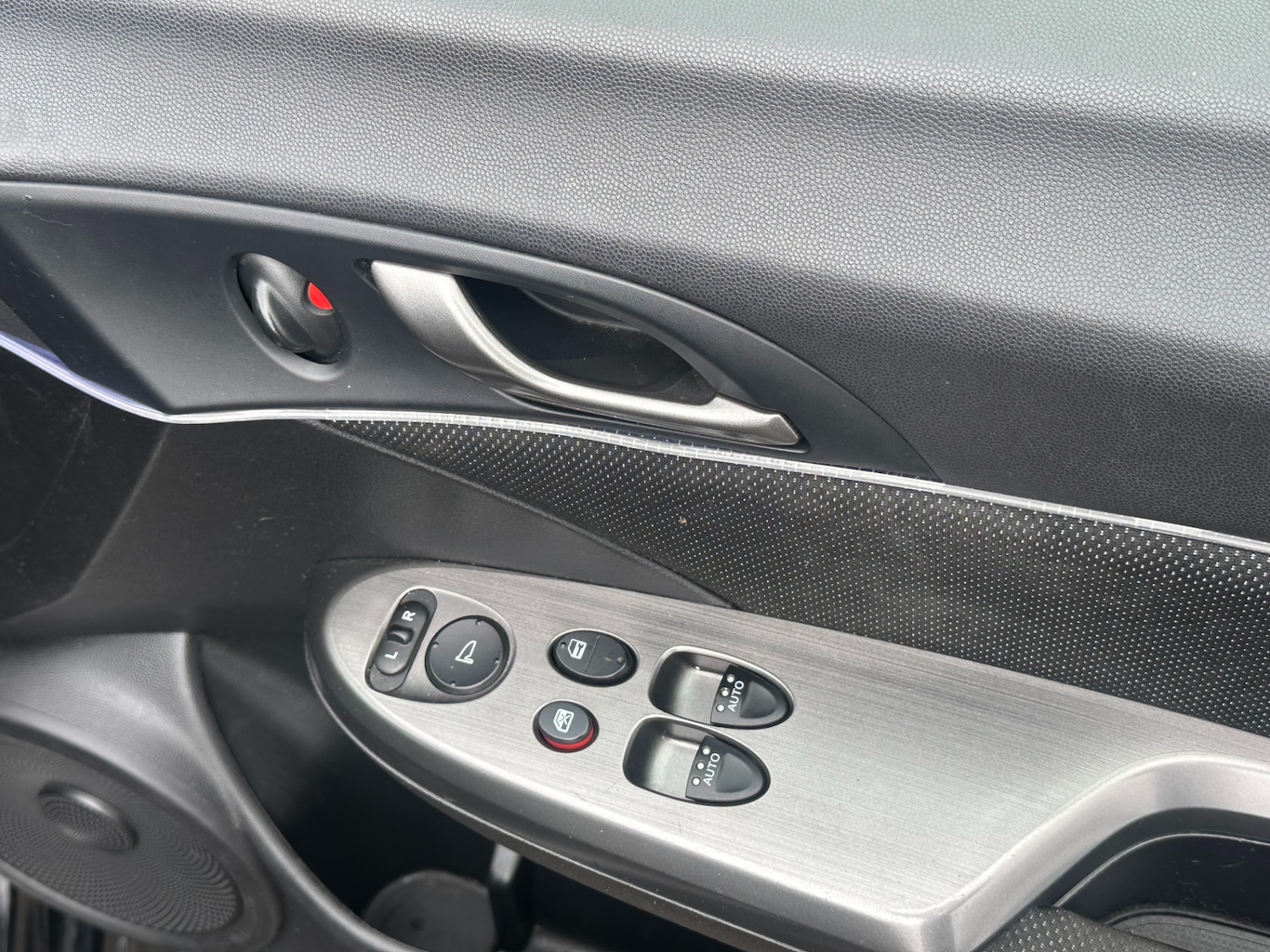 Used Honda Civic 2011 for sale - 76177583: Photo 13