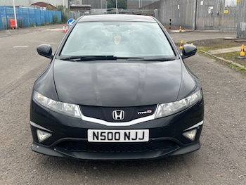 Used Honda Civic 2011 for sale - 76177583: Photo 2