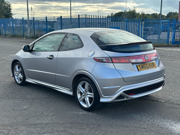 Used Honda Civic 2011 for sale - 75677224: Photo 4