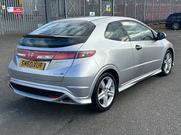 Used Honda Civic 2011 for sale - 75677224: Photo 6