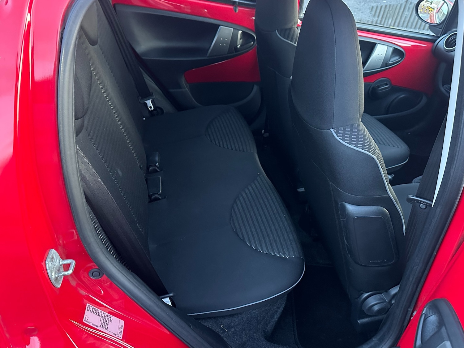 Used Peugeot 107 2014 for sale - 77137233: Photo 8