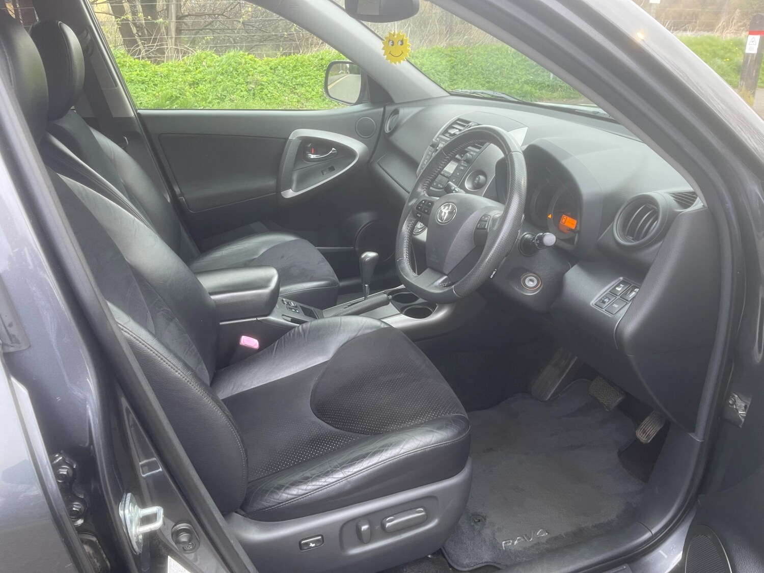 Used Toyota RAV4 2010 for sale - 78112211: Photo 7