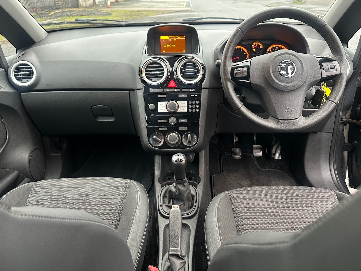 Used Vauxhall Corsa 2014 for sale - 76982953: Photo 10