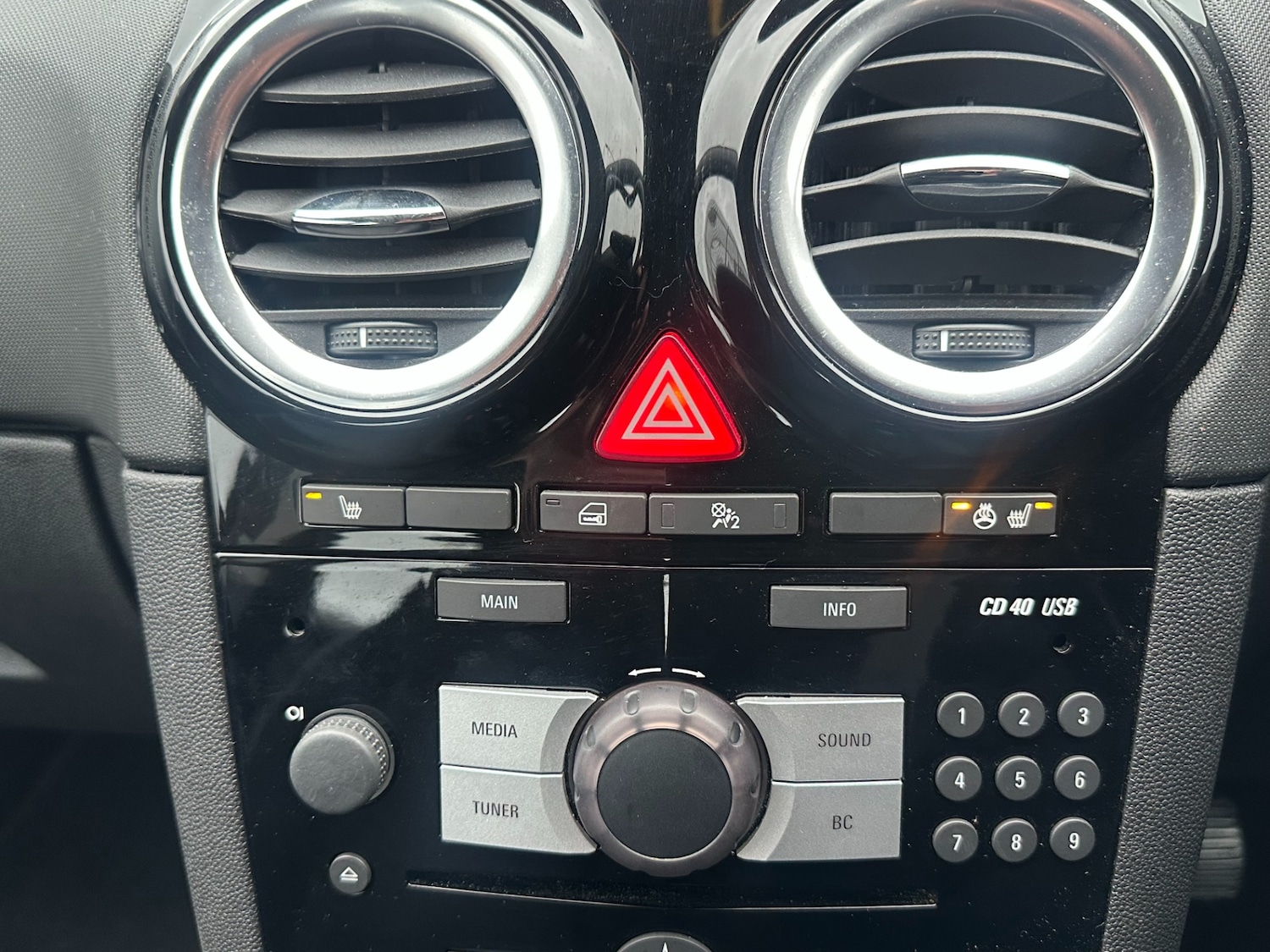 Used Vauxhall Corsa 2014 for sale - 76982953: Photo 16