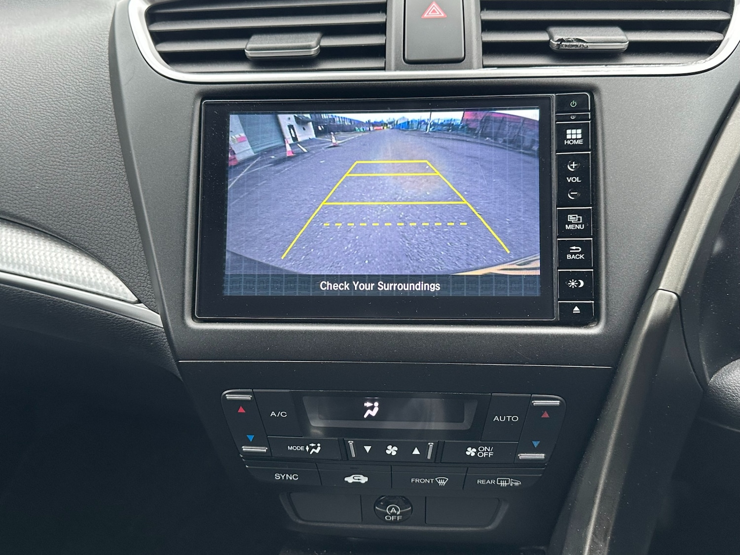 Used Honda Civic 2015 for sale - 78218631: Photo 12