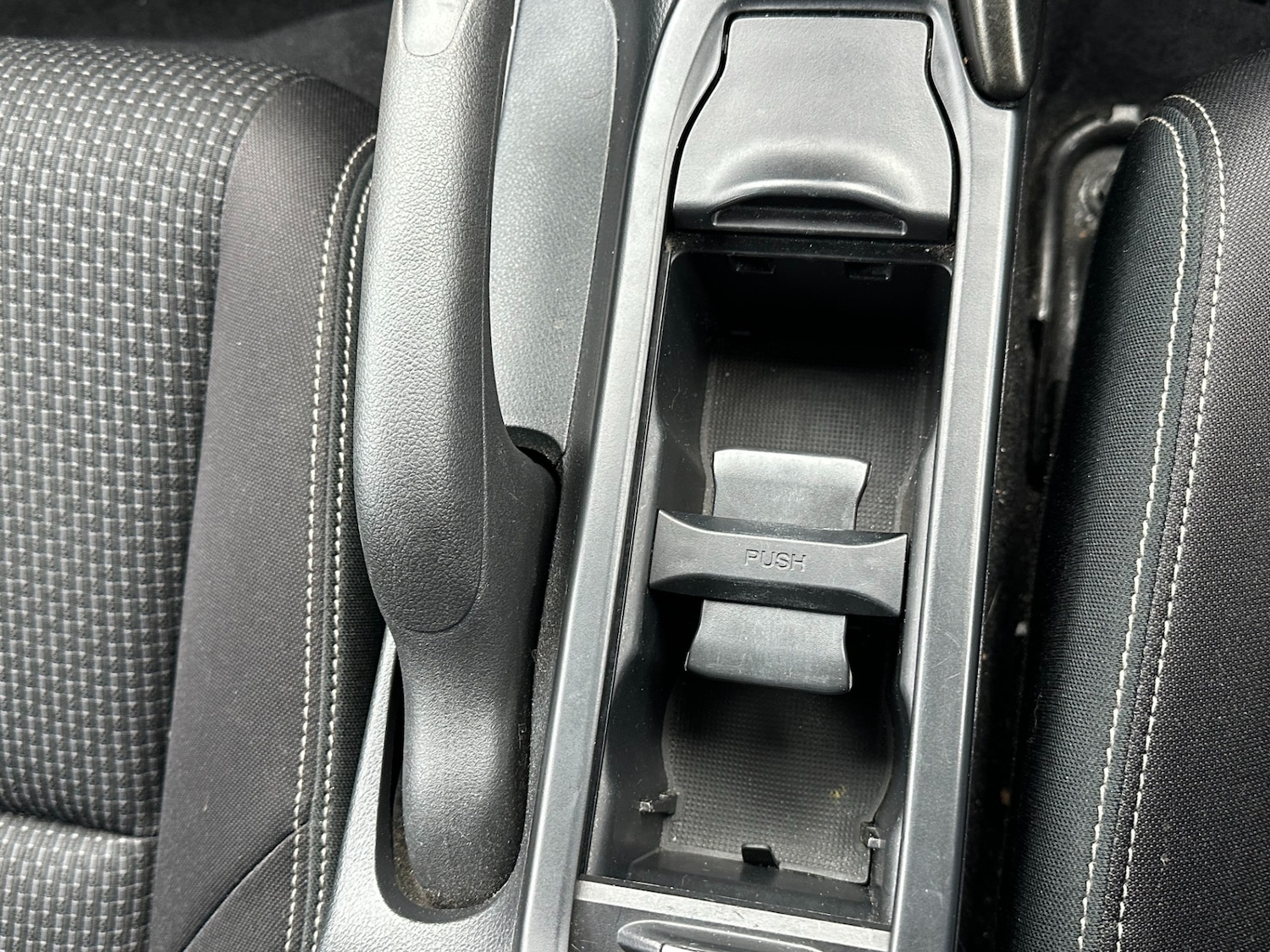 Used Honda Civic 2015 for sale - 78218631: Photo 13