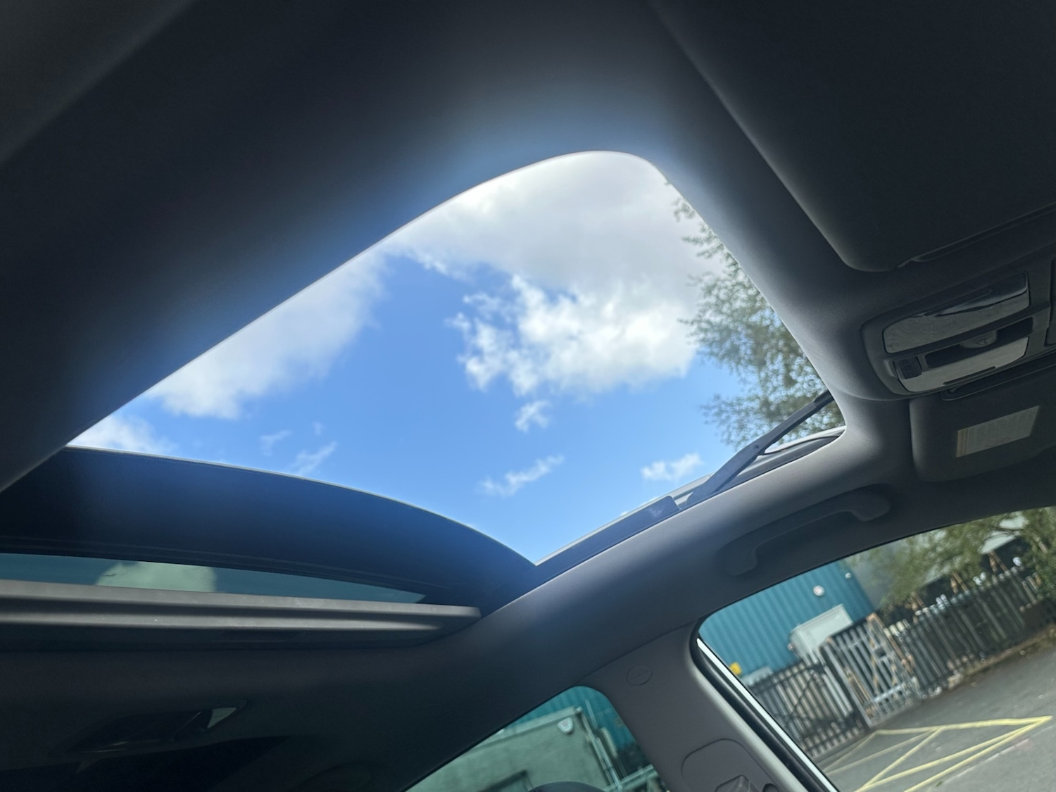 Used Hyundai Ix35 2012 for sale - 77059195: Photo 21