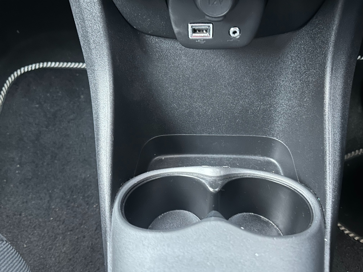 Used Toyota AYGO 2019 for sale - 77198490: Photo 14