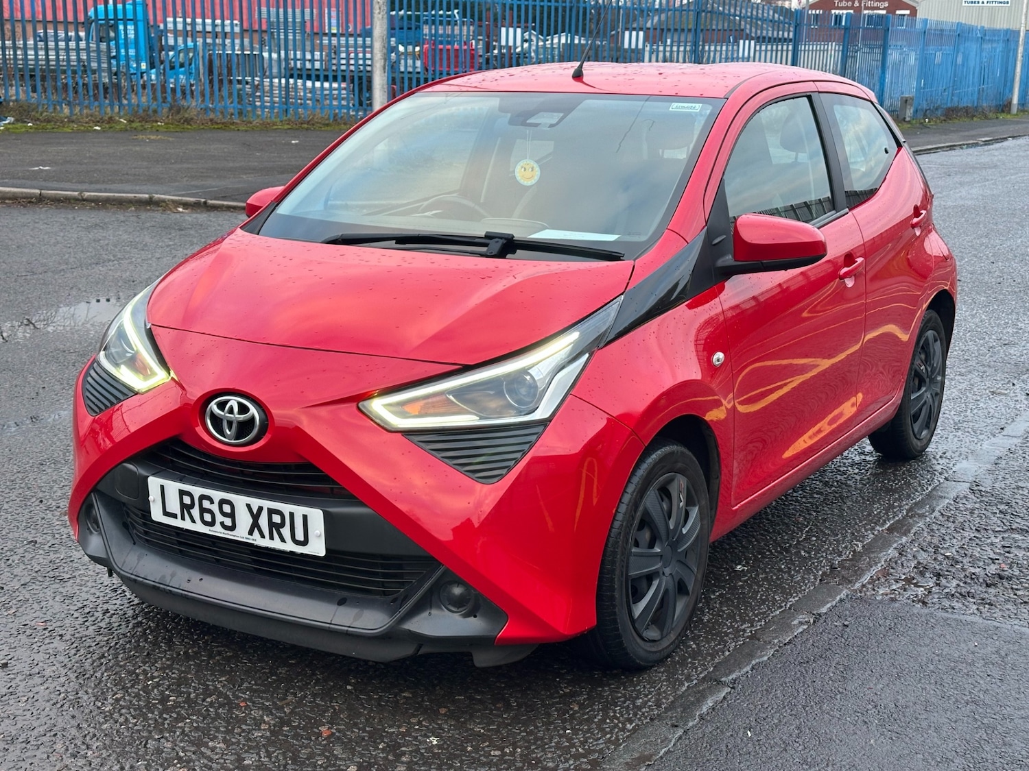 Used Toyota AYGO 2019 for sale - 77198490: Photo 3