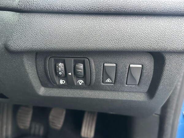 Used Renault Megane 2012 for sale - 75542590: Photo 19