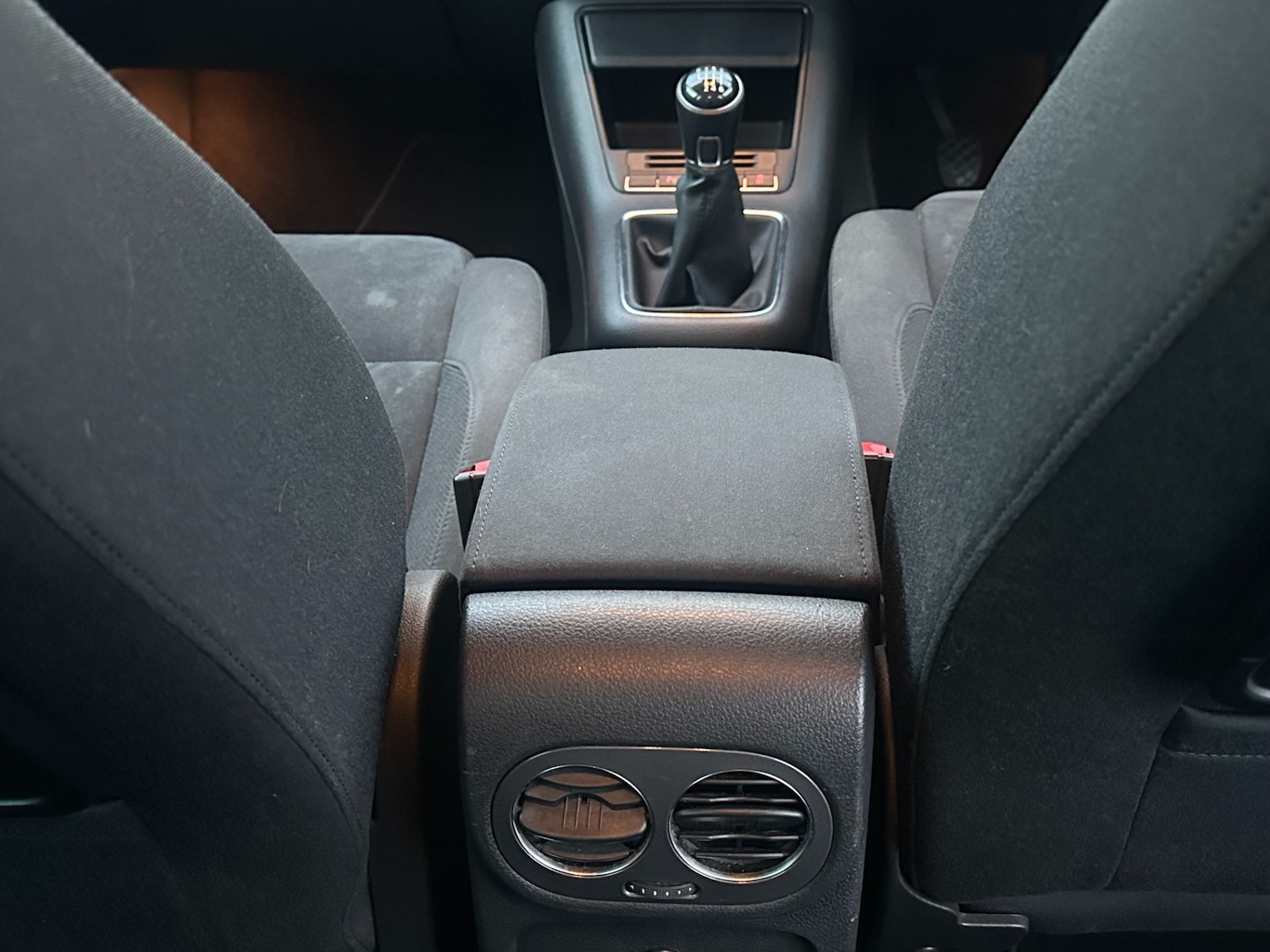 Used Volkswagen Tiguan 2011 for sale - 77094500: Photo 16