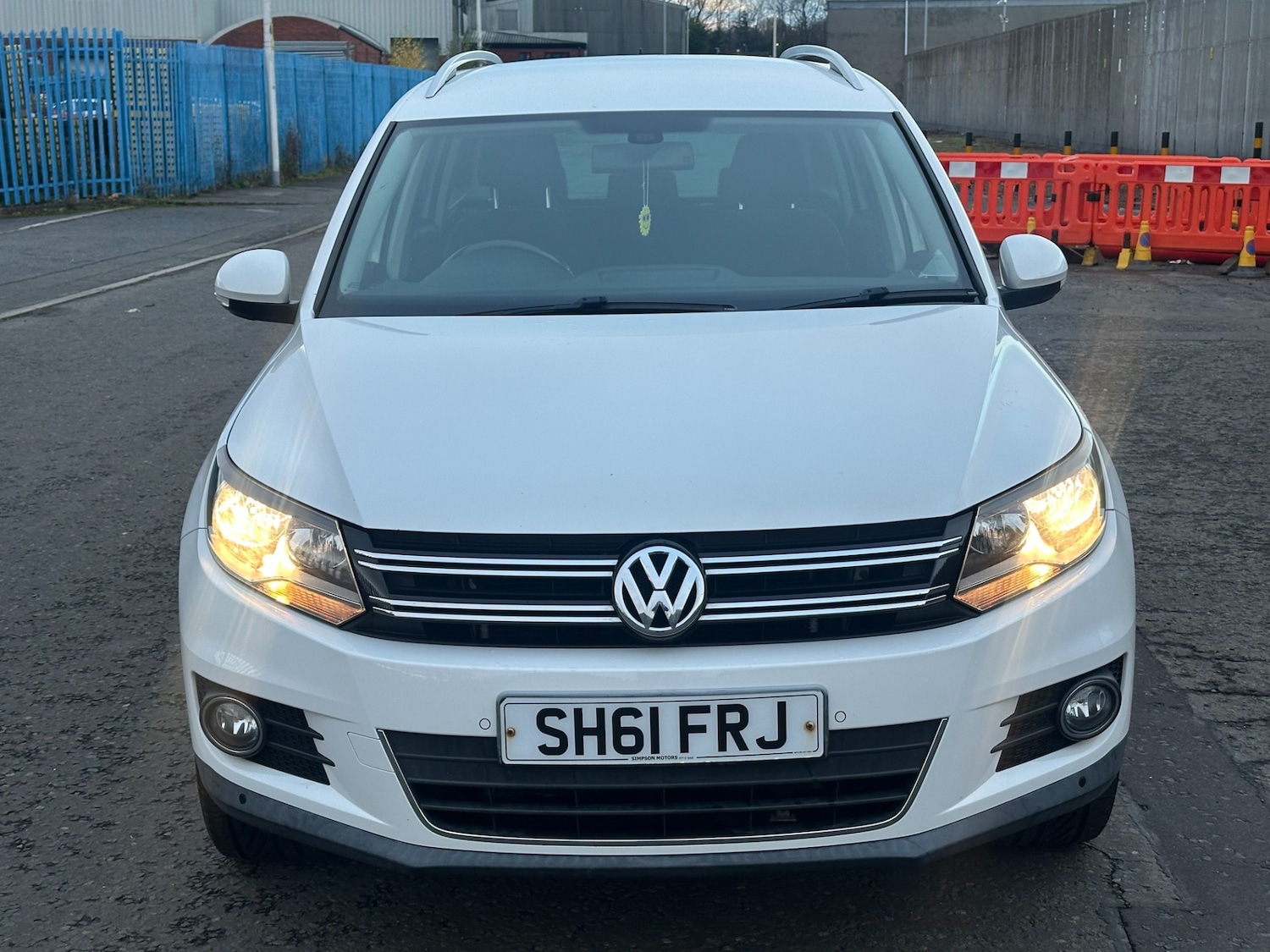 Used Volkswagen Tiguan 2011 for sale - 77094500: Photo 2