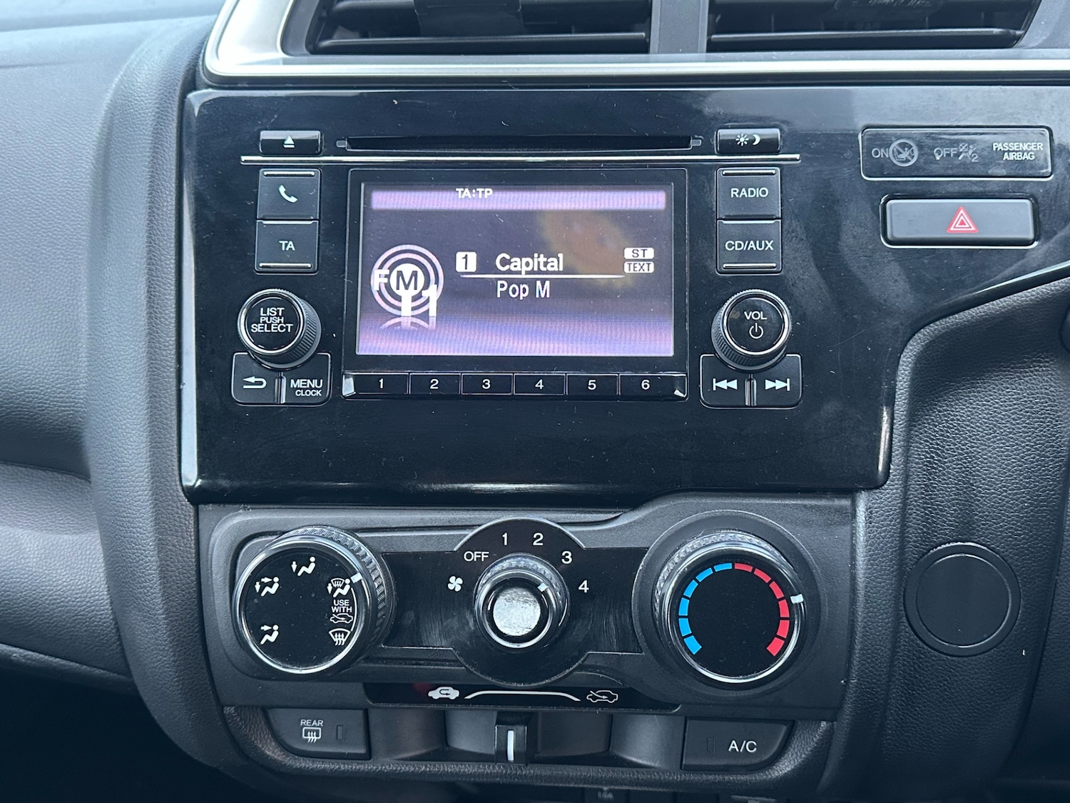 Used Honda Jazz 2019 for sale - 76589942: Photo 14