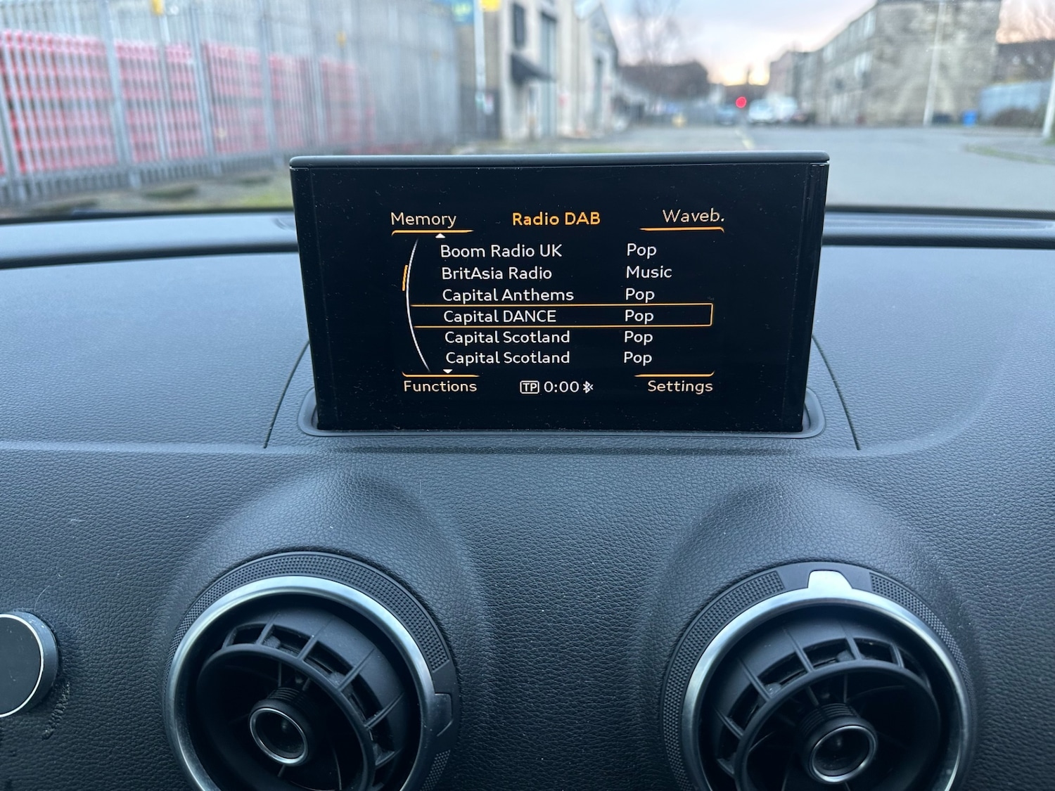 Used Audi A3 2015 for sale - 77073358: Photo 10