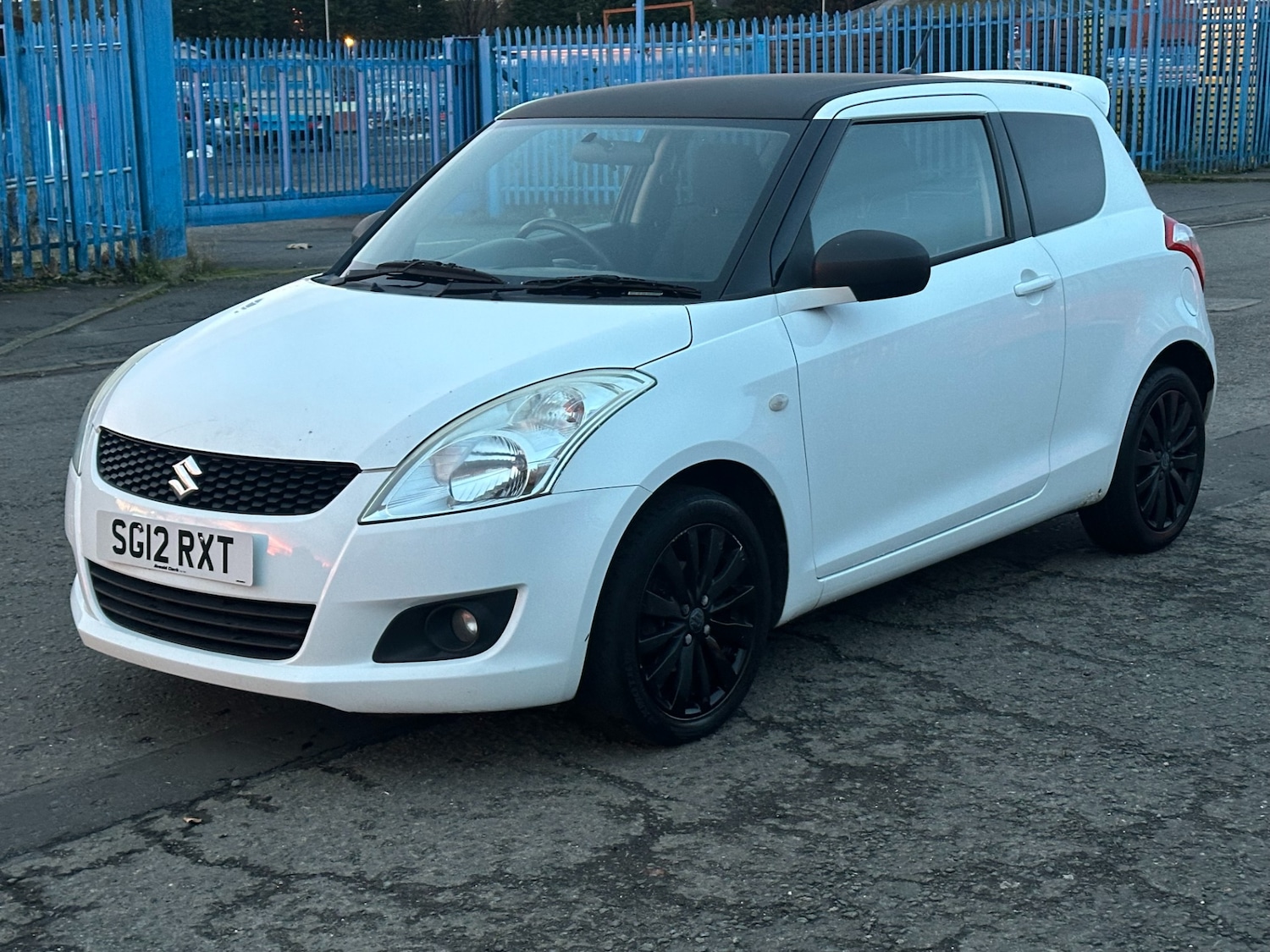 Used Suzuki Swift 2012 for sale - 77077910: Photo 5