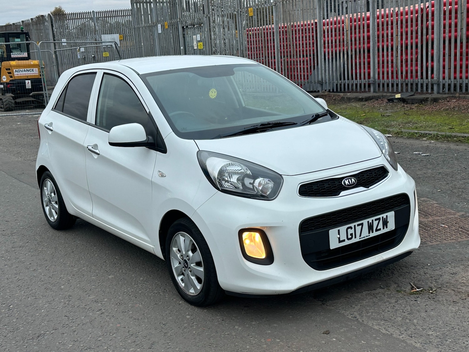 Used Kia Picanto 2017 for sale - 76375683: Photo 1