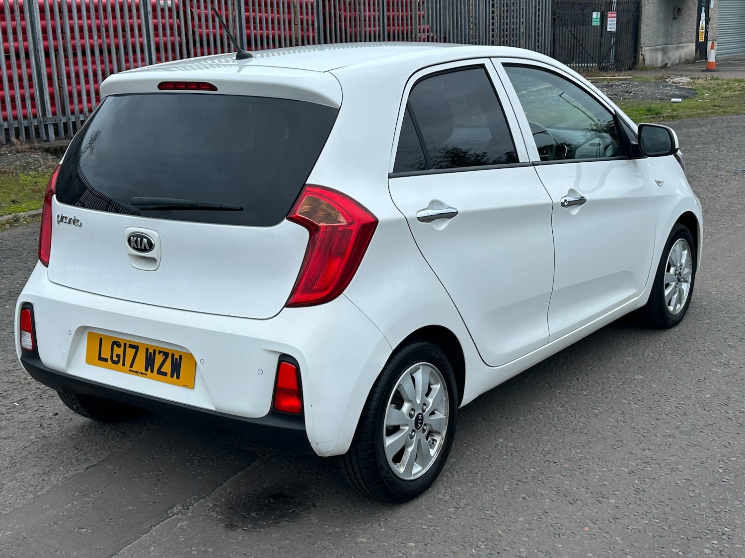 Used Kia Picanto 2017 for sale - 76375683: Photo 6