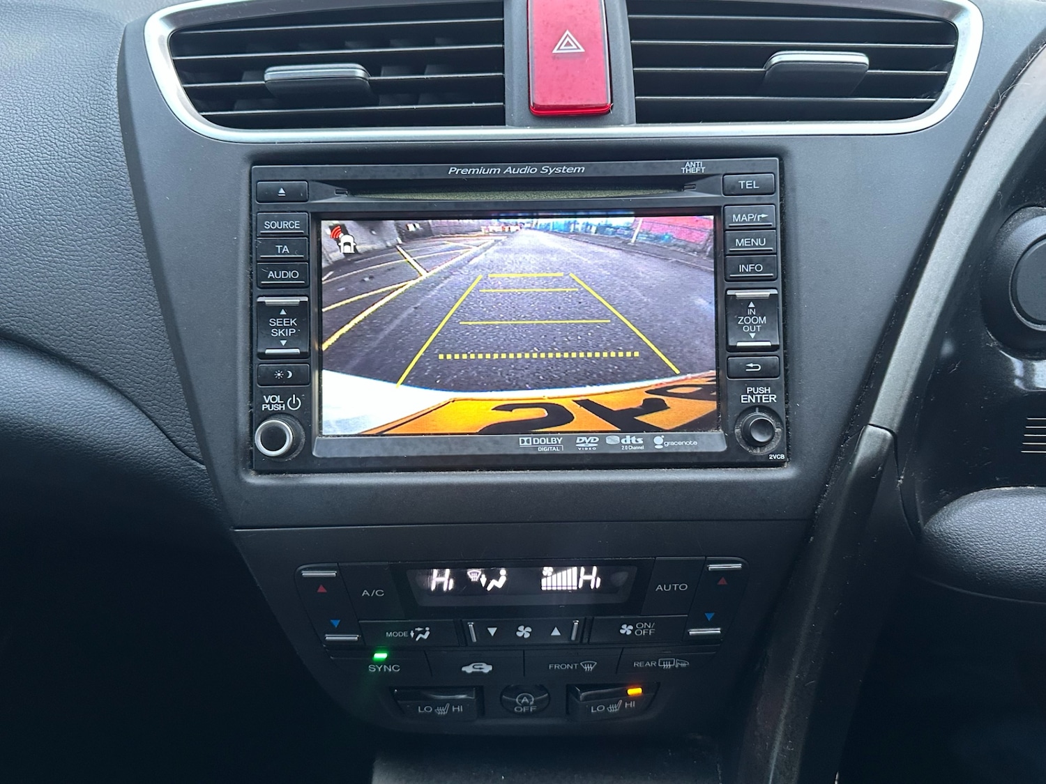 Used Honda Civic 2014 for sale - 77284042: Photo 13