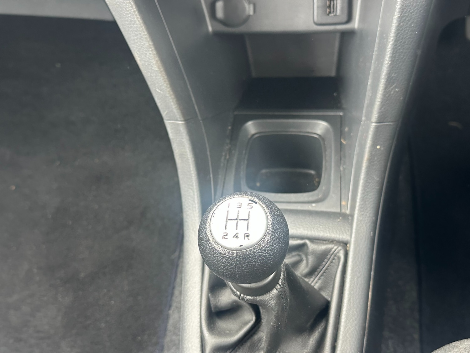 Used Suzuki Swift 2013 for sale - 76070505: Photo 11
