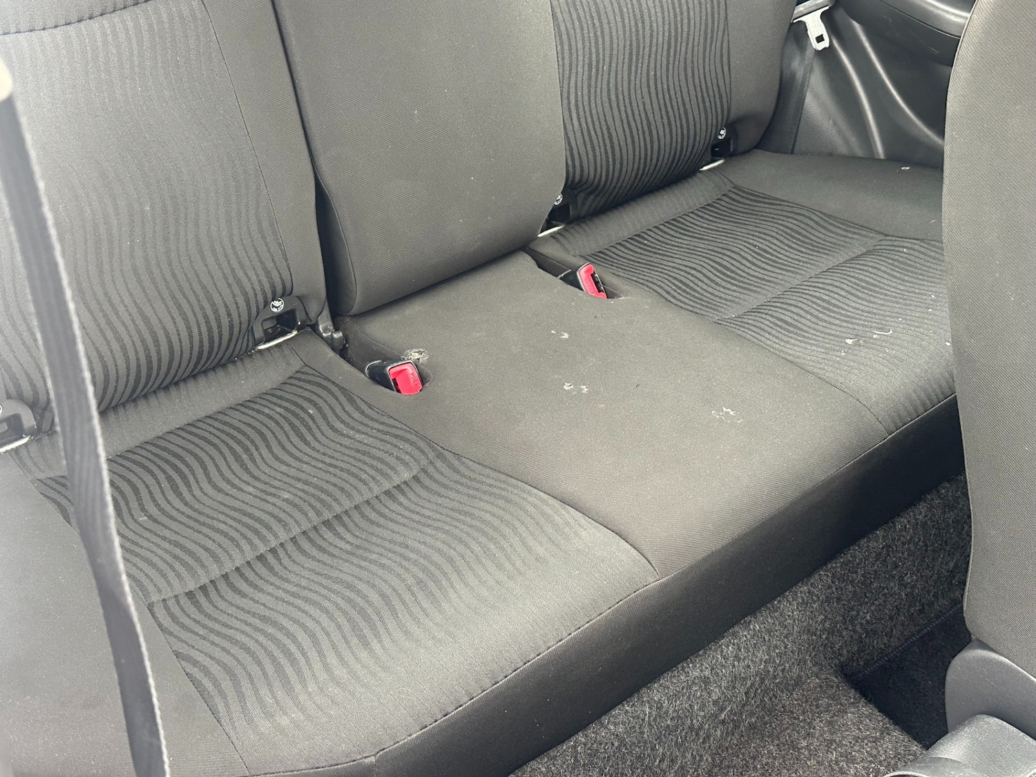 Used Suzuki Swift 2013 for sale - 76070505: Photo 8