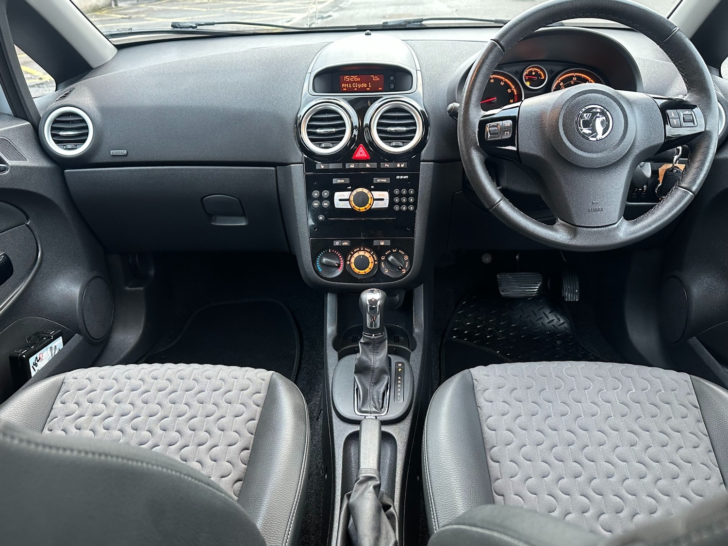 Used Vauxhall Corsa 2013 for sale - 77247591: Photo 10