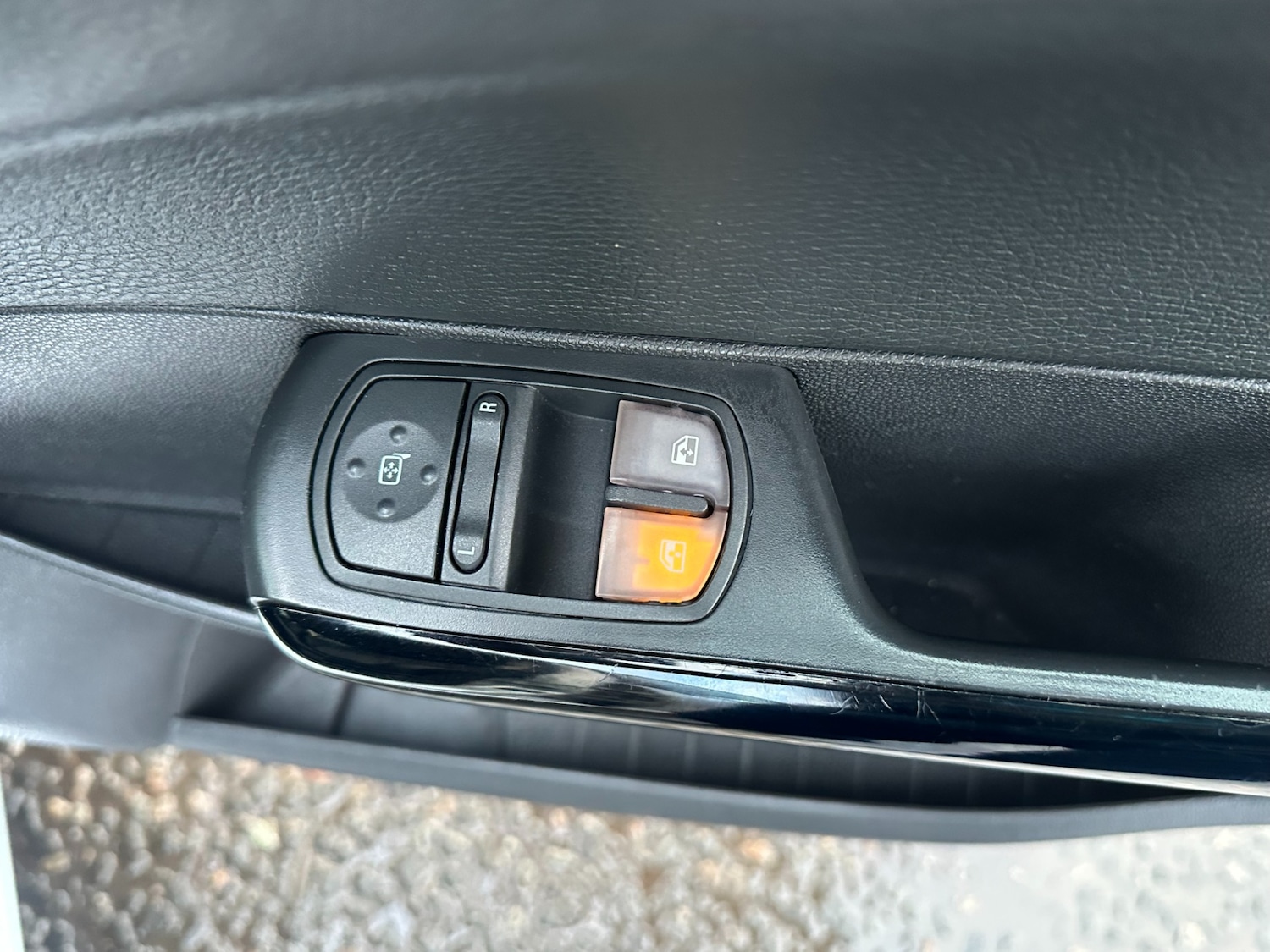 Used Vauxhall Corsa 2013 for sale - 77247591: Photo 15