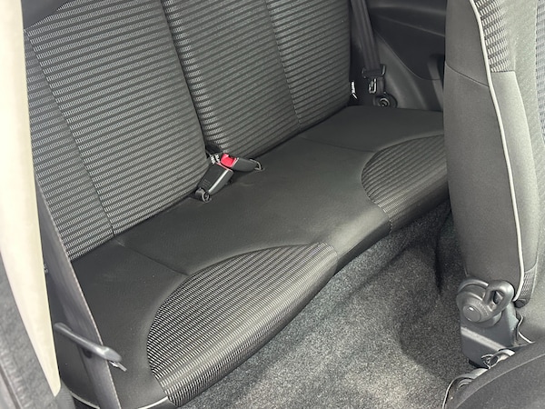 Used Peugeot 107 2012 for sale - 75542604: Photo 13