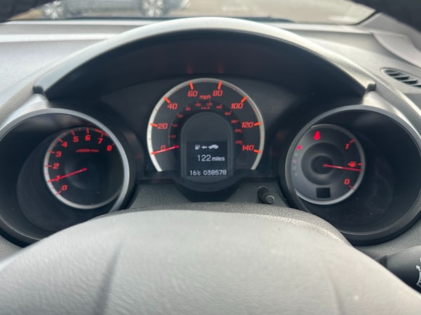 Used Honda Jazz 2014 for sale - 75245021: Photo 13