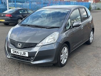 Used Honda Jazz 2014 for sale - 75245021: Photo