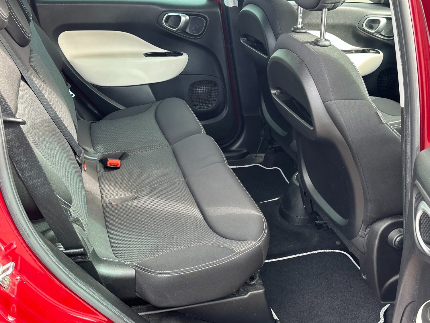 Used Fiat 500L 2014 for sale - 76117281: Photo 17