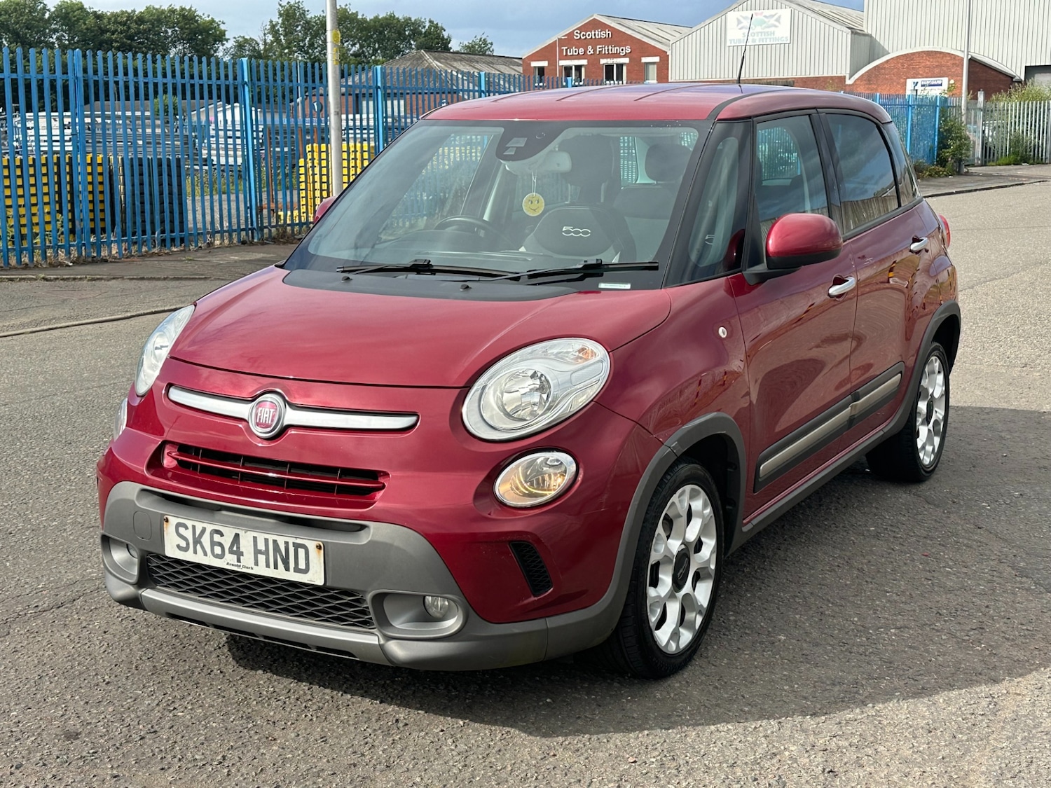 Used Fiat 500L 2014 for sale - 76117281: Photo 2