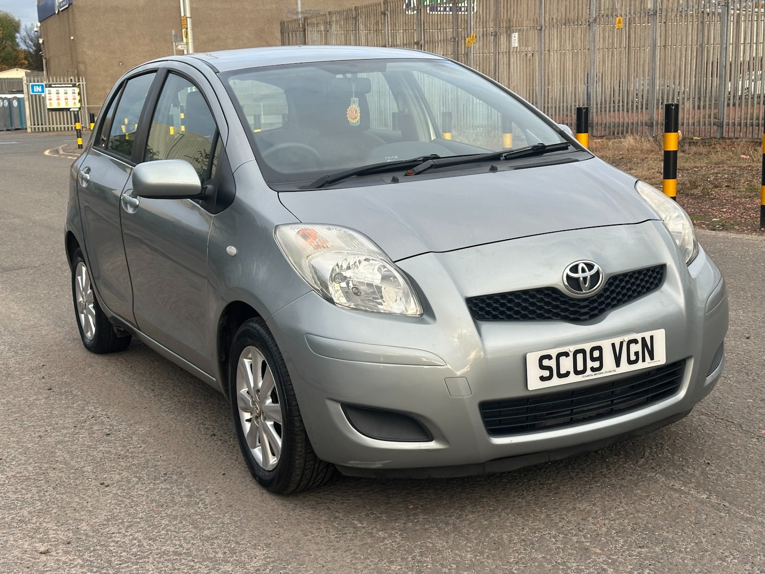 Used Toyota Yaris 2009 for sale - 76375715: Photo 1