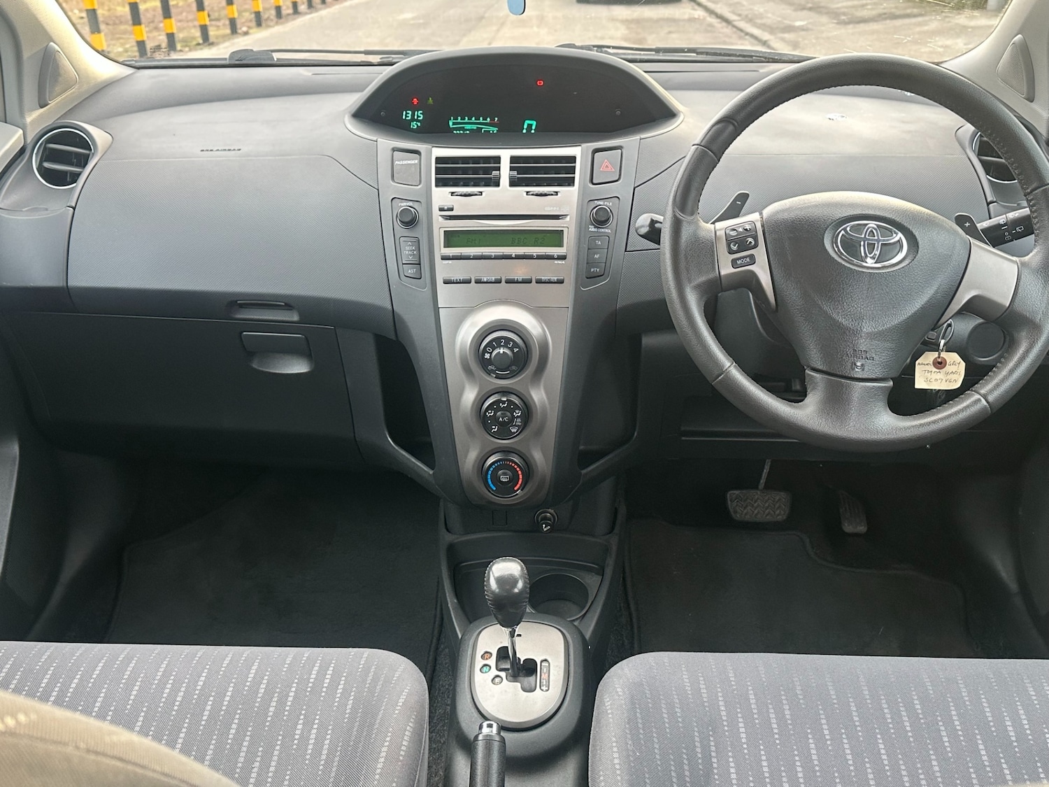 Used Toyota Yaris 2009 for sale - 76375715: Photo 10