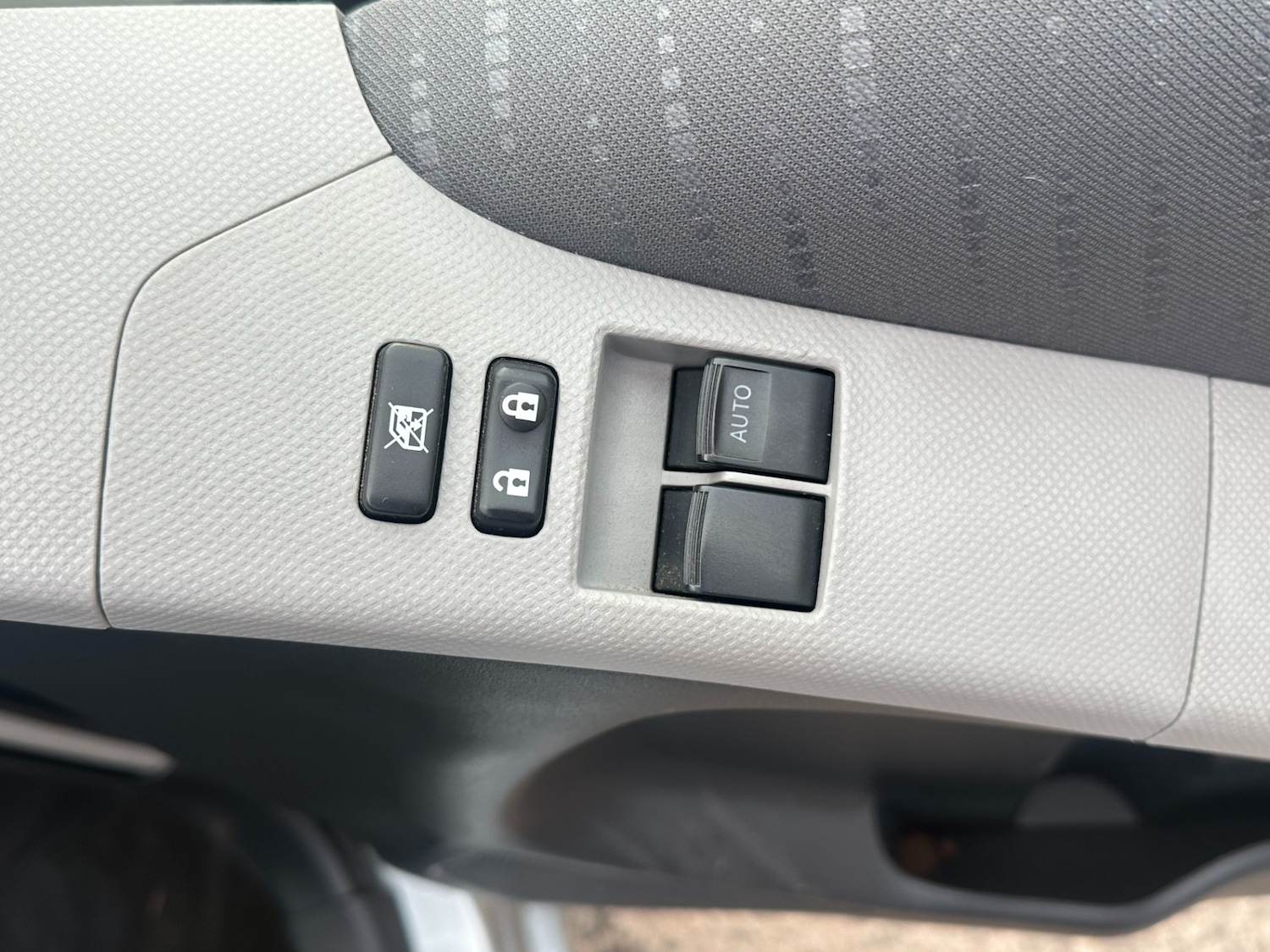Used Toyota Yaris 2009 for sale - 76375715: Photo 13