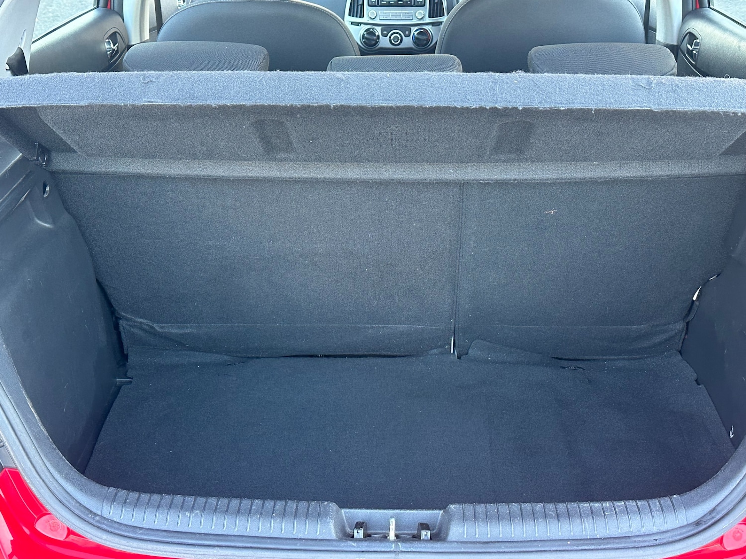 Used Hyundai i20 2014 for sale - 77873624: Photo 17