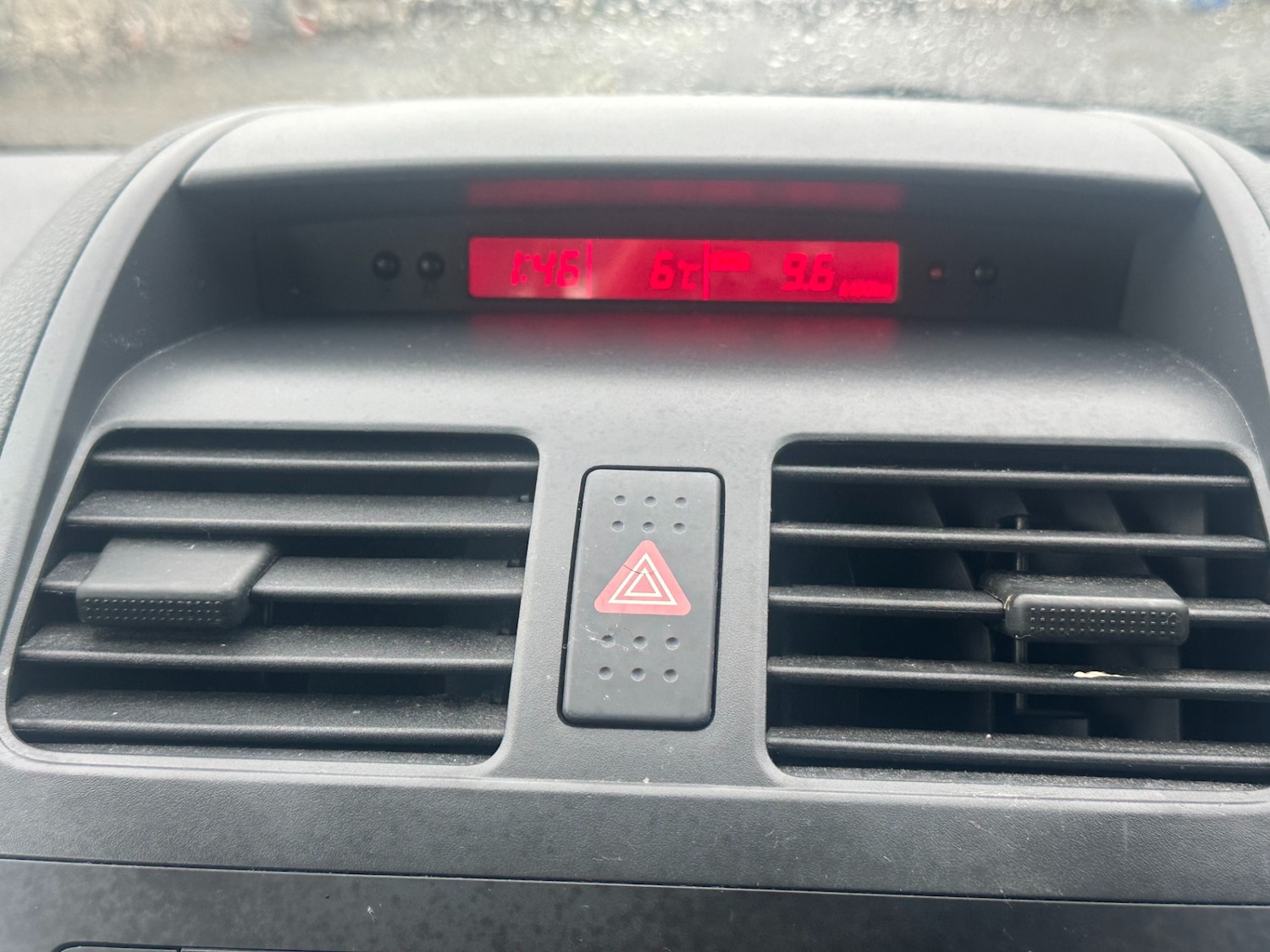 Used Suzuki SX4 2010 for sale - 77483634: Photo 14