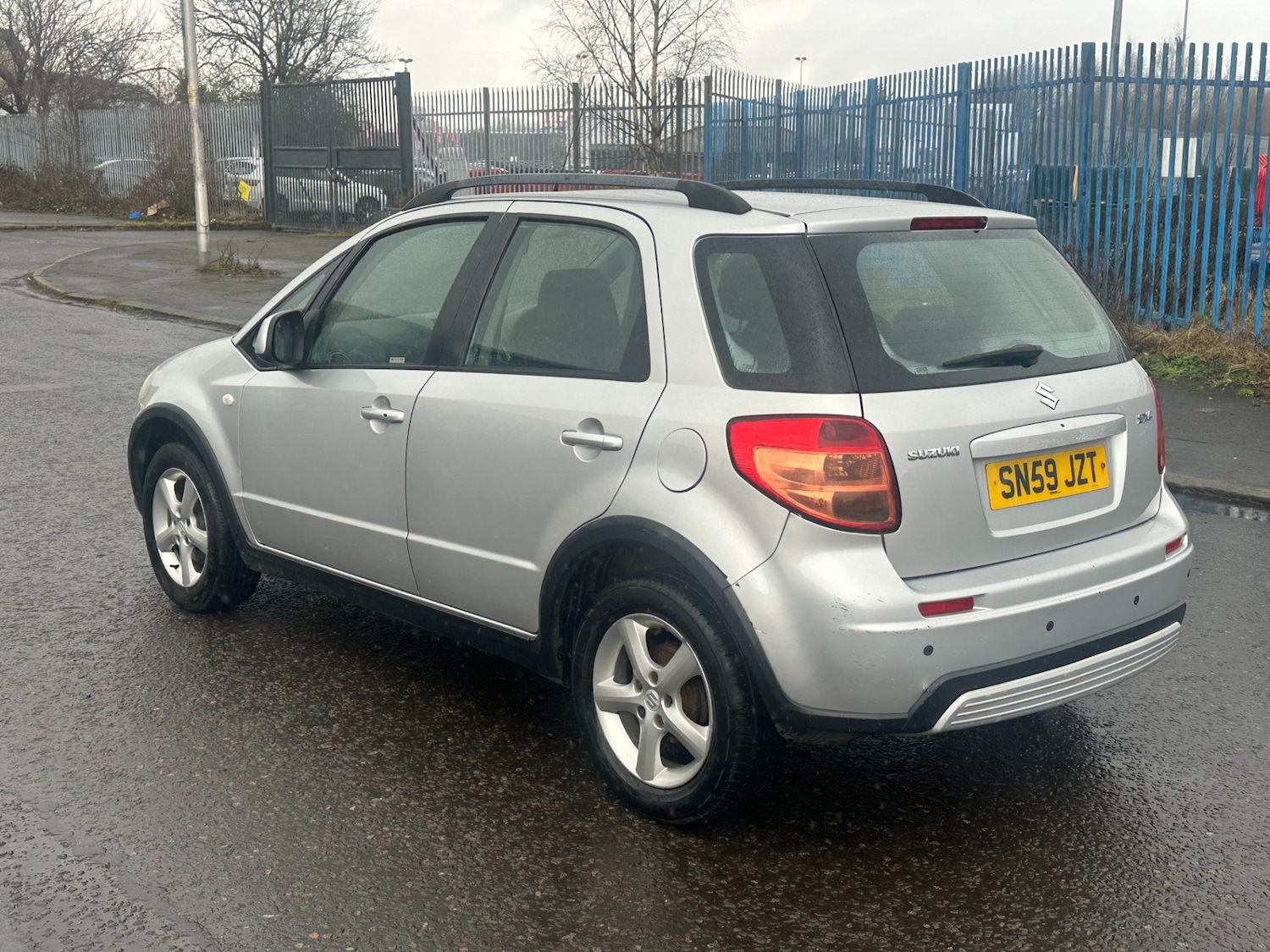Used Suzuki SX4 2010 for sale - 77483634: Photo 4