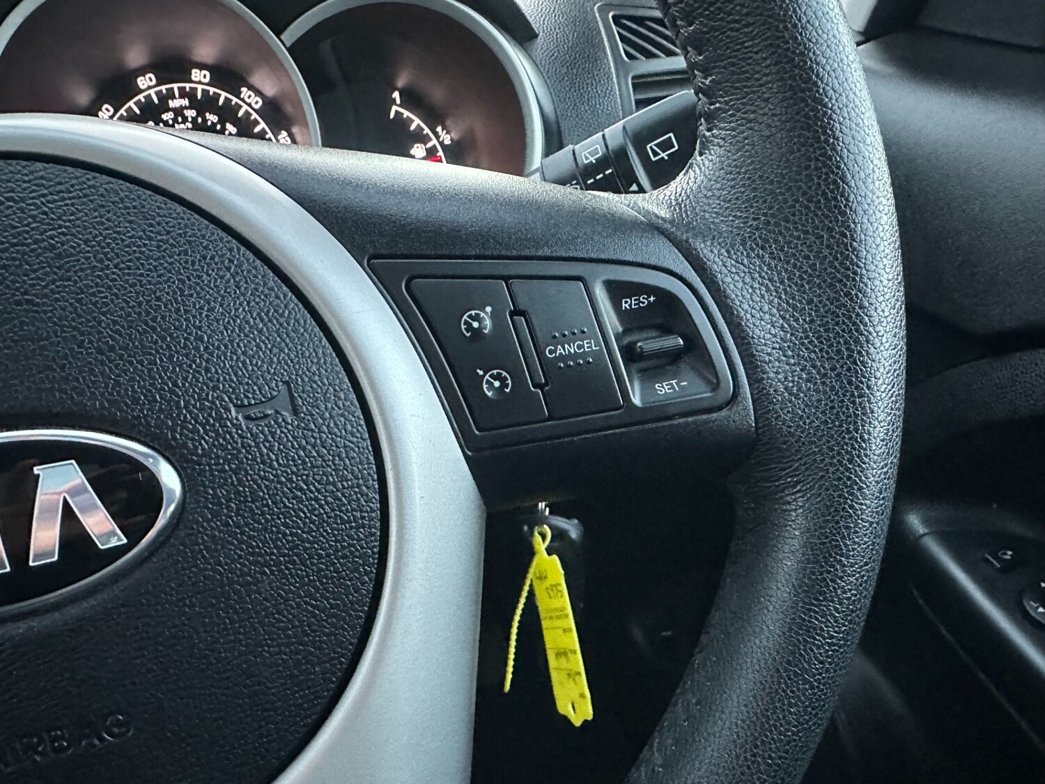 Used Kia Venga 2013 for sale - 76455603: Photo 17