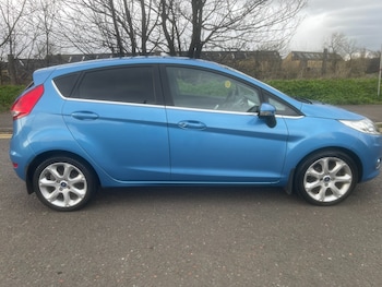 Used Ford Fiesta 2011 for sale - 78112227: Photo
