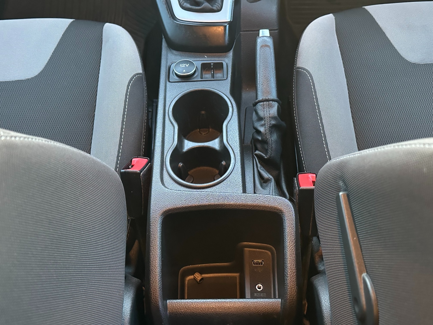 Used Ford Focus 2014 for sale - 77086606: Photo 9