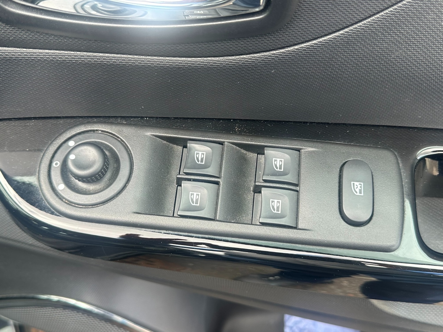 Used Renault Captur 2014 for sale - 77059187: Photo 18