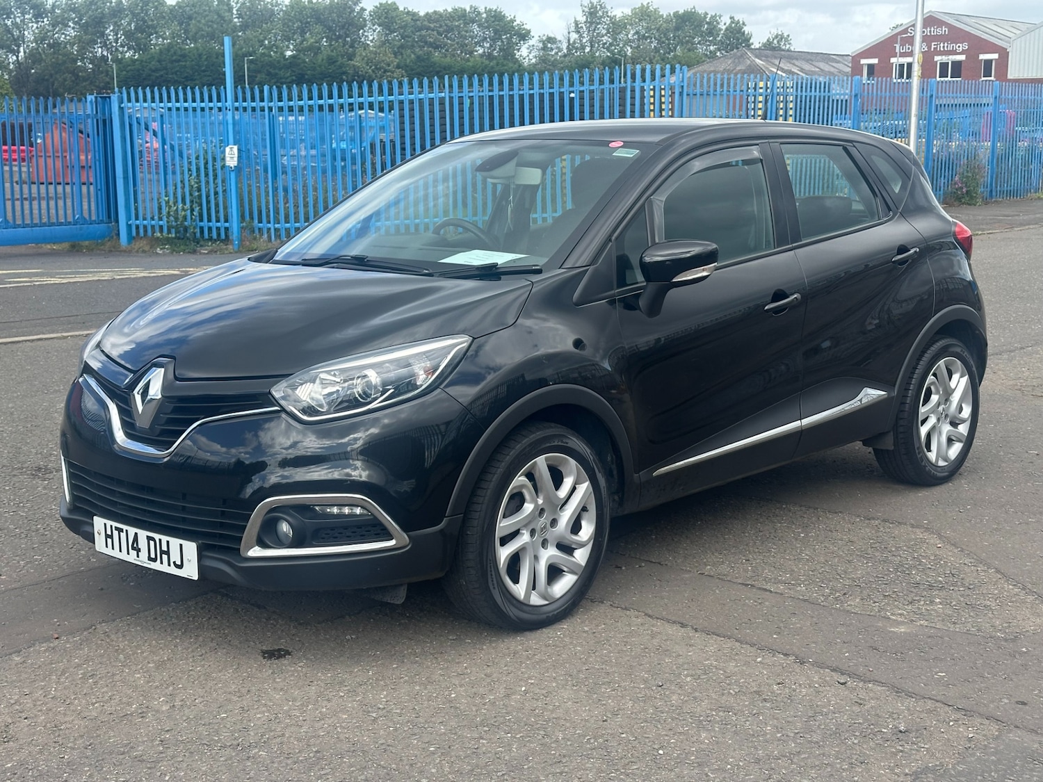 Used Renault Captur 2014 for sale - 77059187: Photo 5